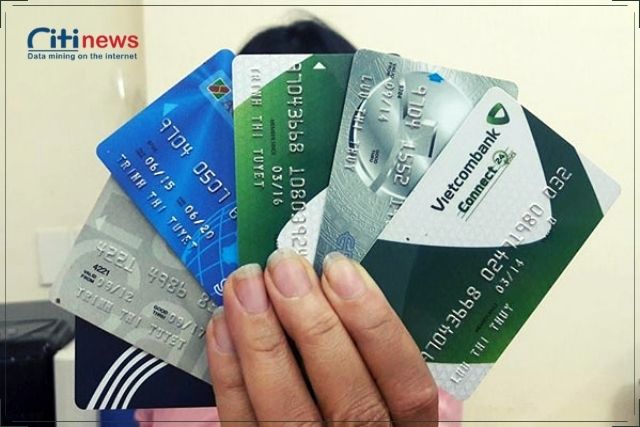 Phân biệt thẻ tín dụng và thẻ ghi nợ